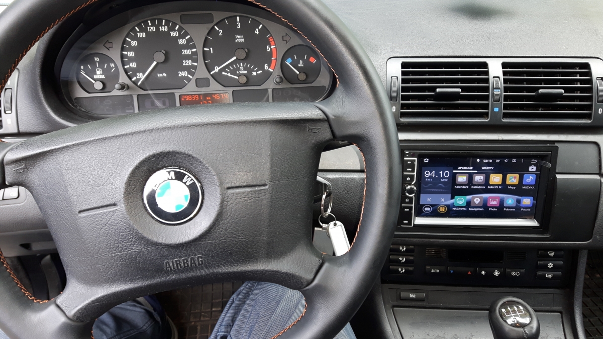 BMW 3 E46.jpg